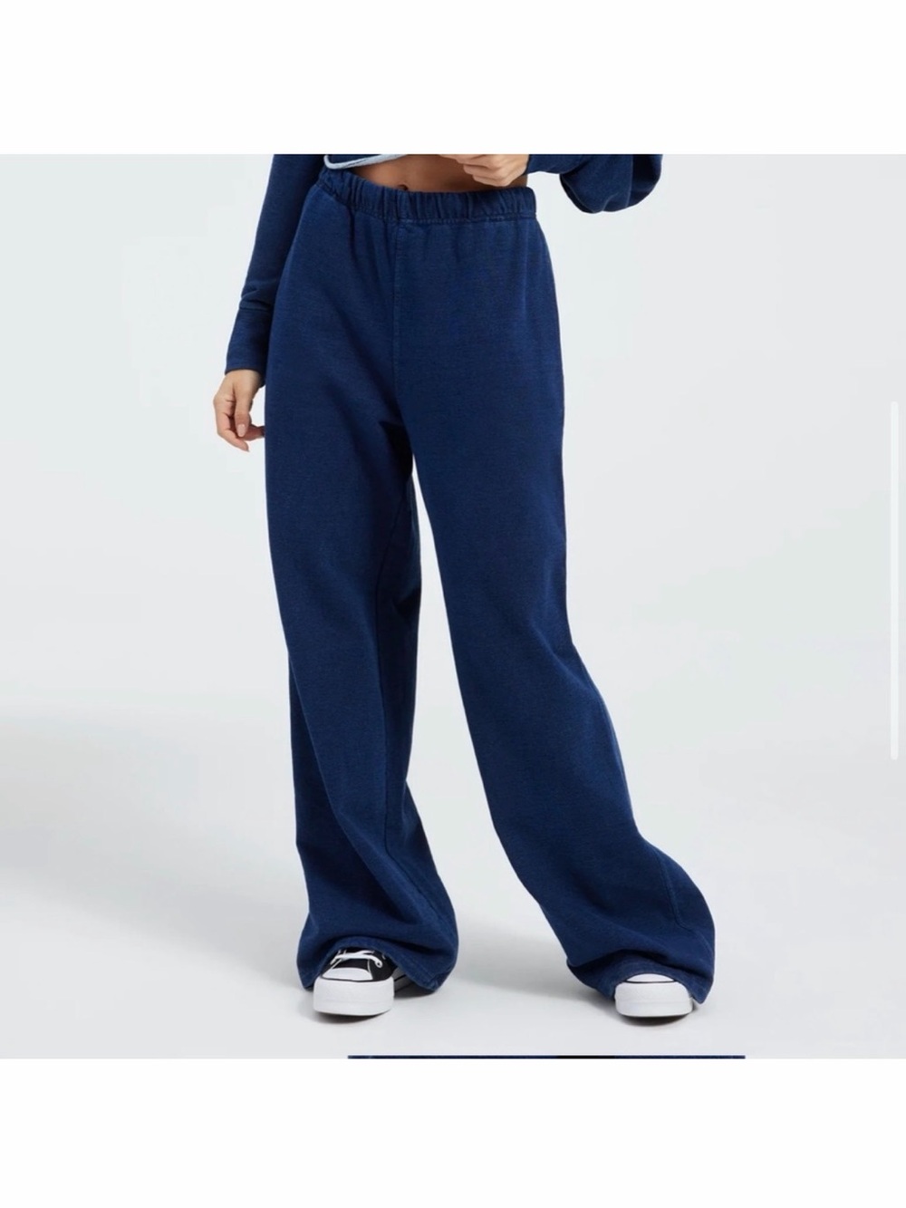 Good American Jeanious Dark Wash Wide Leg Sweatpants